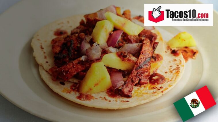 Tacos de cerdo al ajillo