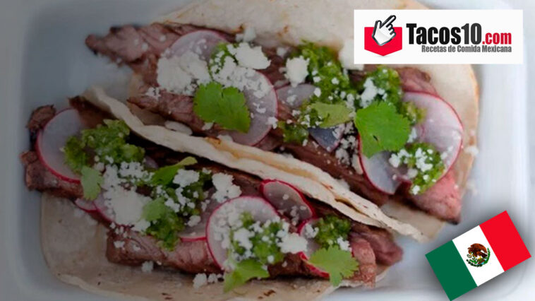 Tacos de res al tomatillo