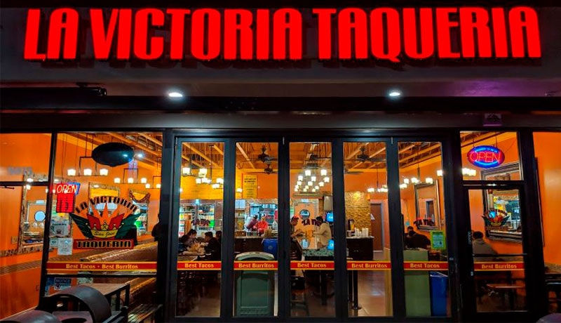img-tacos-en-san-josé-california-taqueria-la-victoria