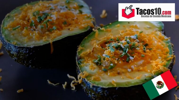 Aguacate relleno de huevo al horno