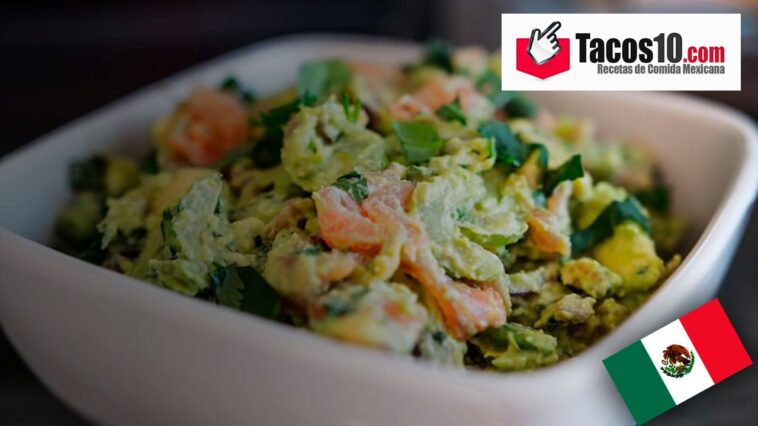 Guacamole con Salmón