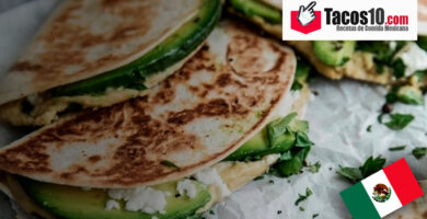 Quesadillas de aguacate y queso