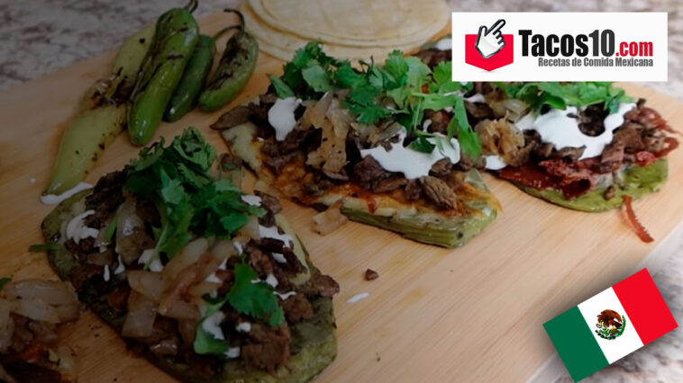 Huaraches de nopales