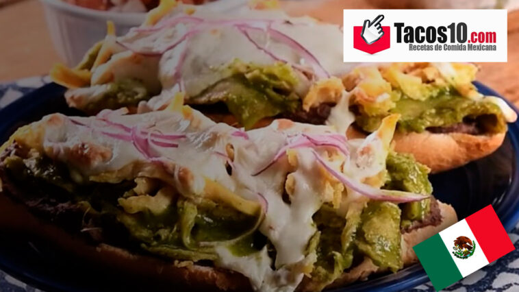 Chilaquiles con Molletes
