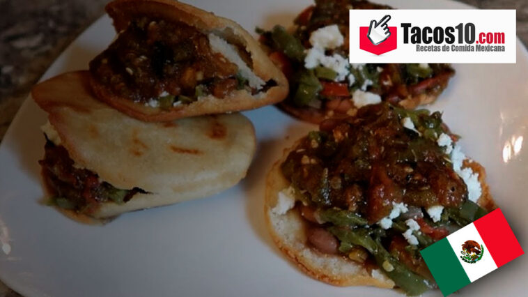 Gorditas de nopales